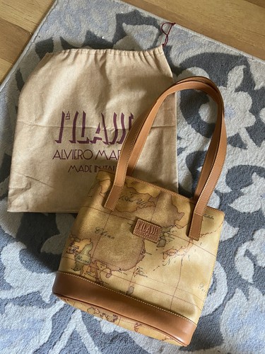 Nwt auth alviero - alviero, 1a
